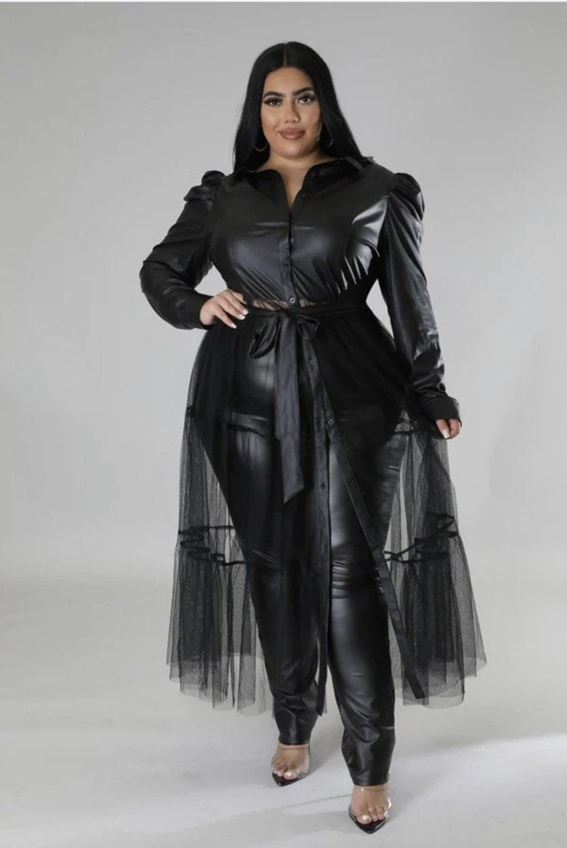 A Queens Desire Top