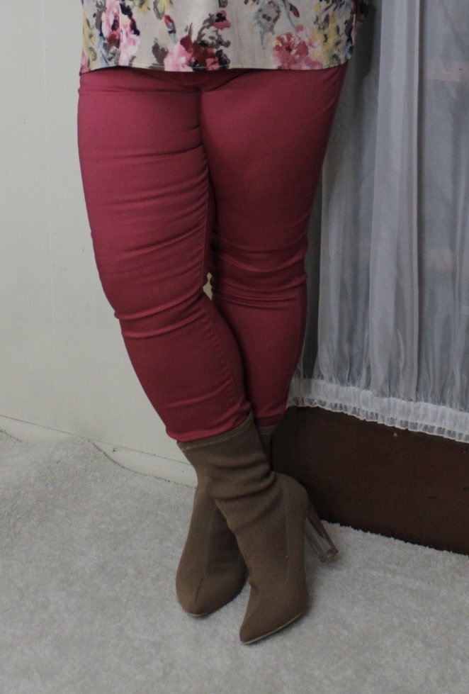 Ms. Zena Skinny Pants
