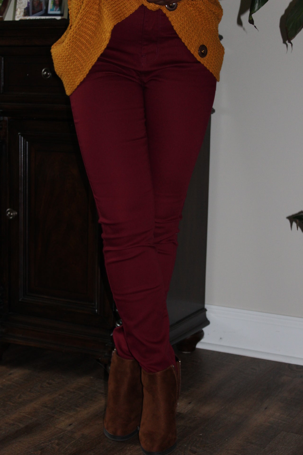 Ms. Zena Skinny Pants